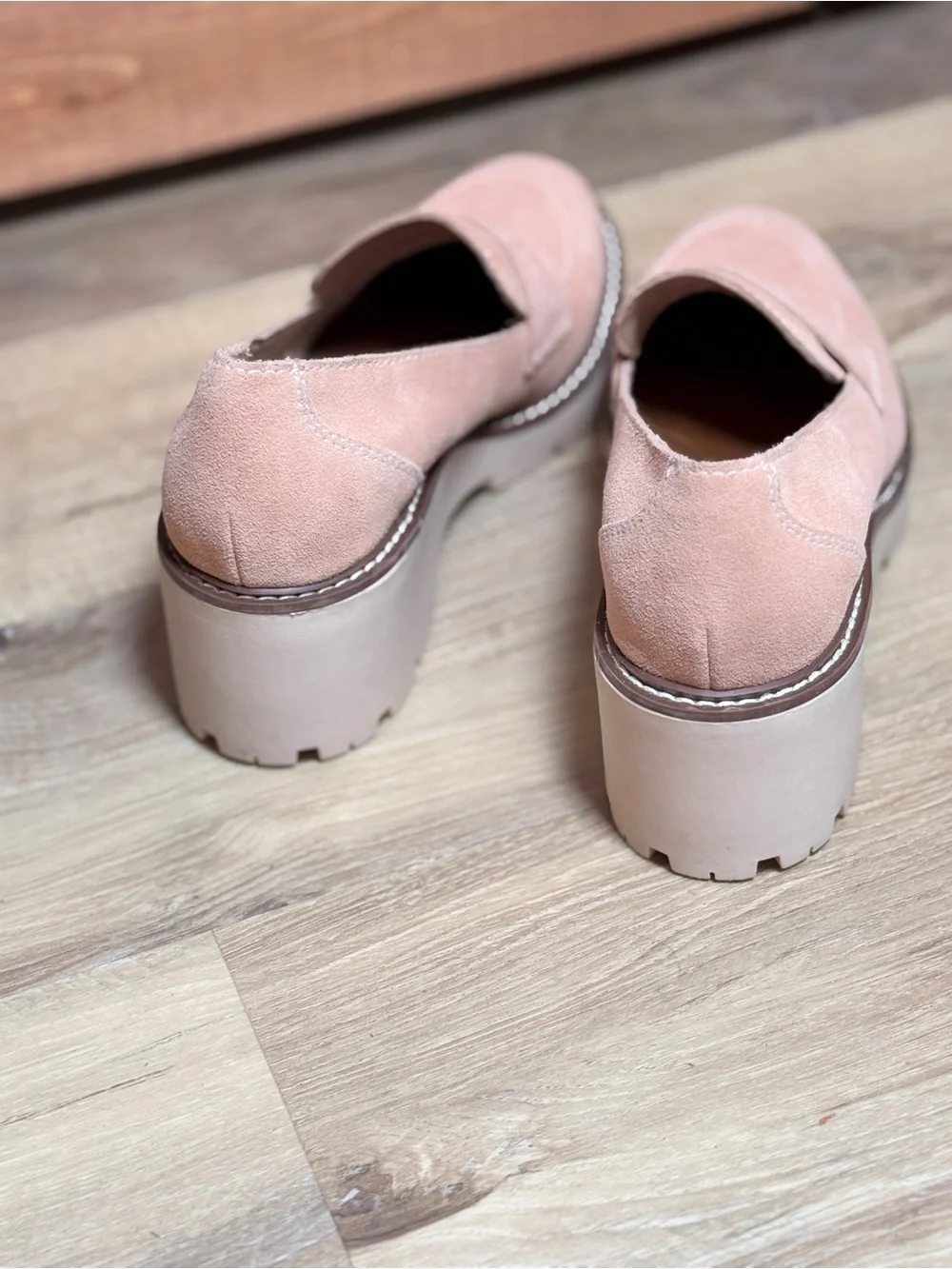 Blondo Dusty Pink Suede Platform Penny Loafers